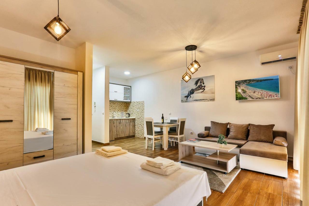 Luna Apartmani Sutomore Exterior foto