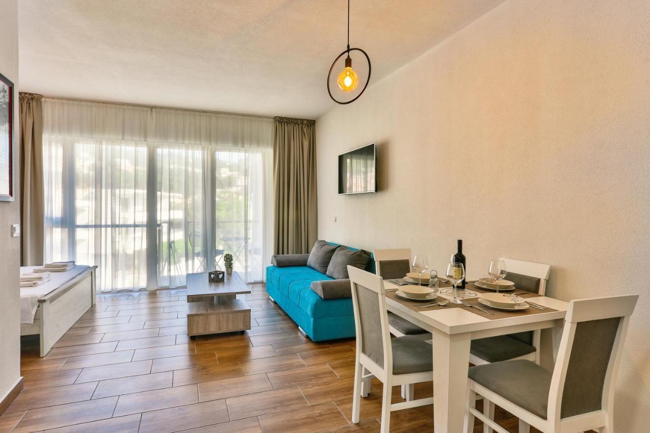 Luna Apartmani Sutomore Exterior foto